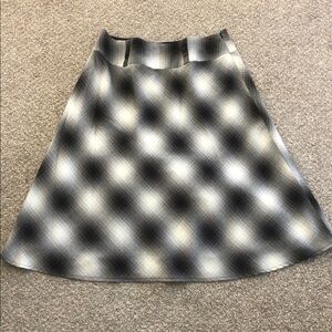 East 5th Black and Gray A-Line Skirt